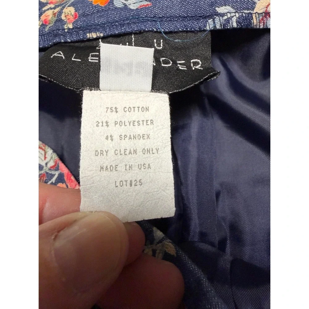 Lulu Alexander Floral Pencil Skirt Navy Blue 12P Petite Vintage Cottagecore Bohi